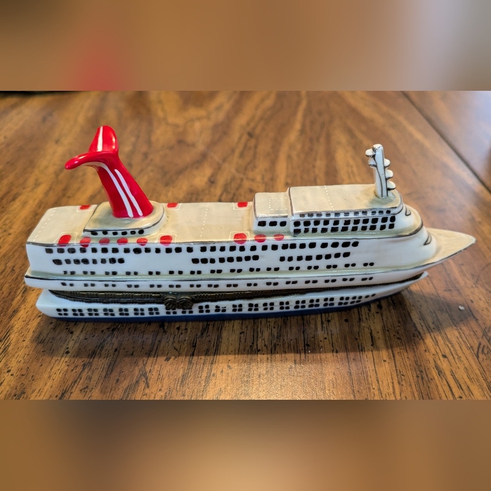 Mini ceramic Cruise ship trinket box.